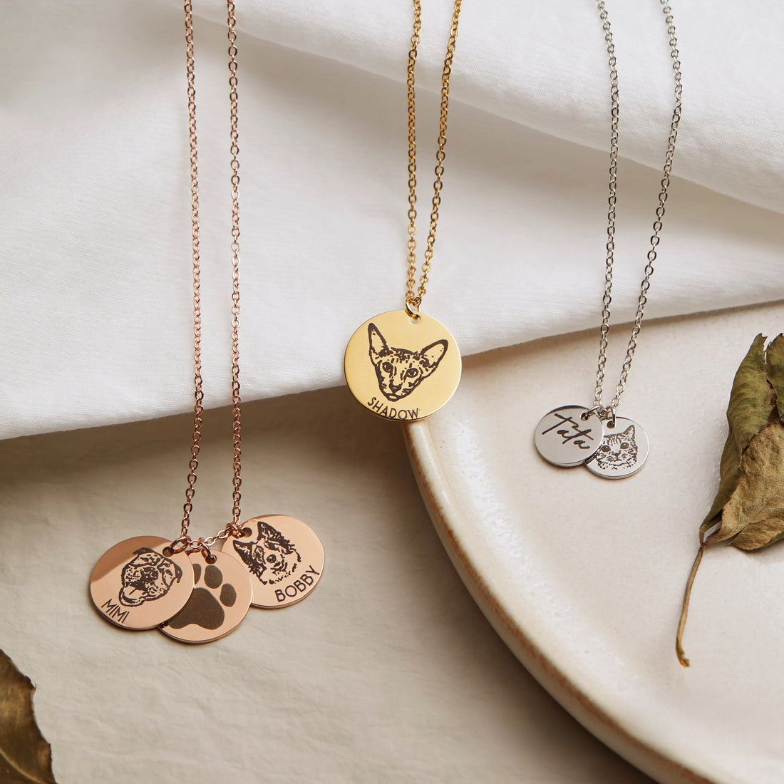 Pet Portrait Necklace — A Personalized Memory Keepsake