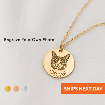 Personalized Pet Memorial Necklace — Custom Portrait Keepsake